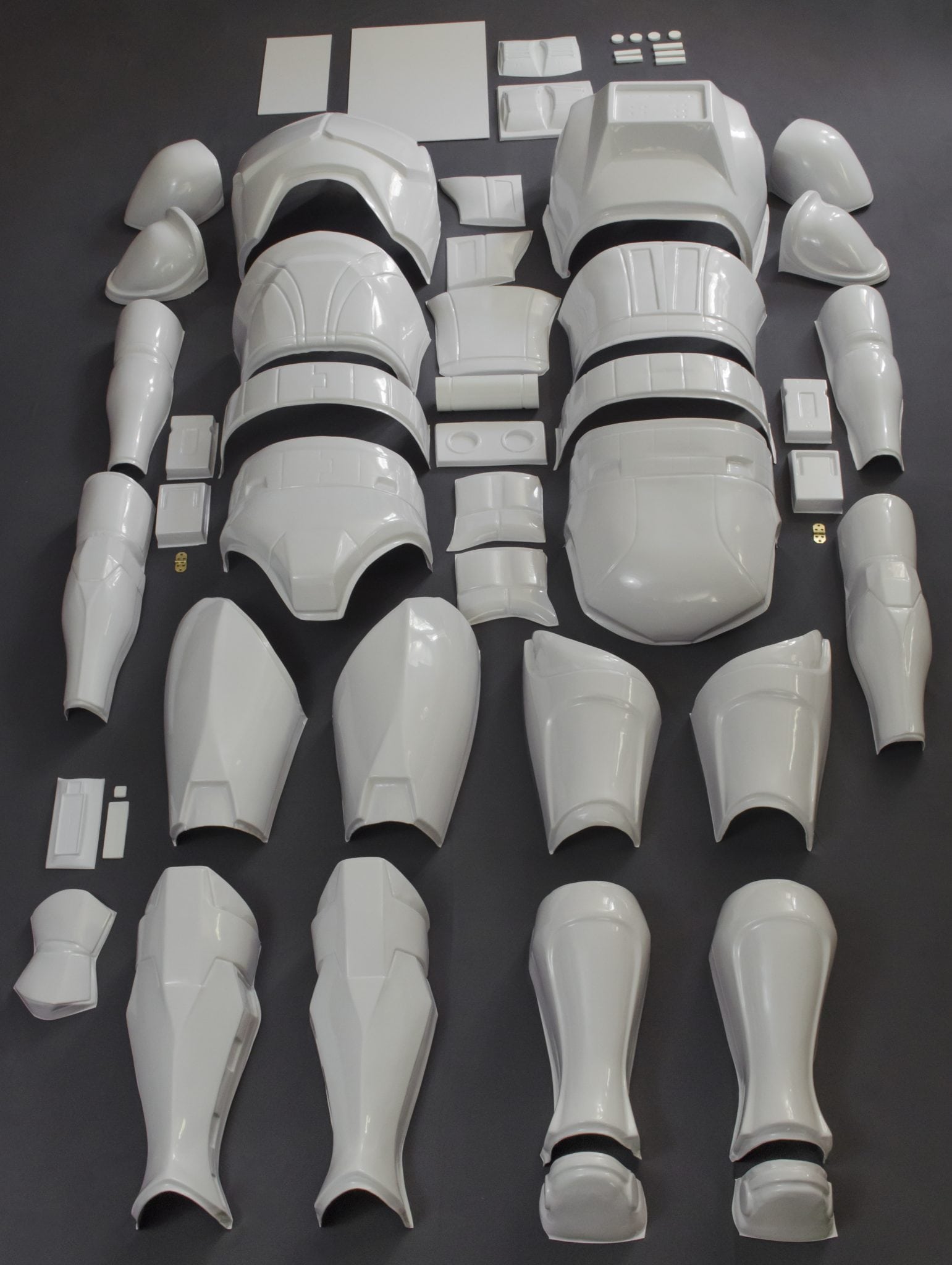 commander wolffe armor